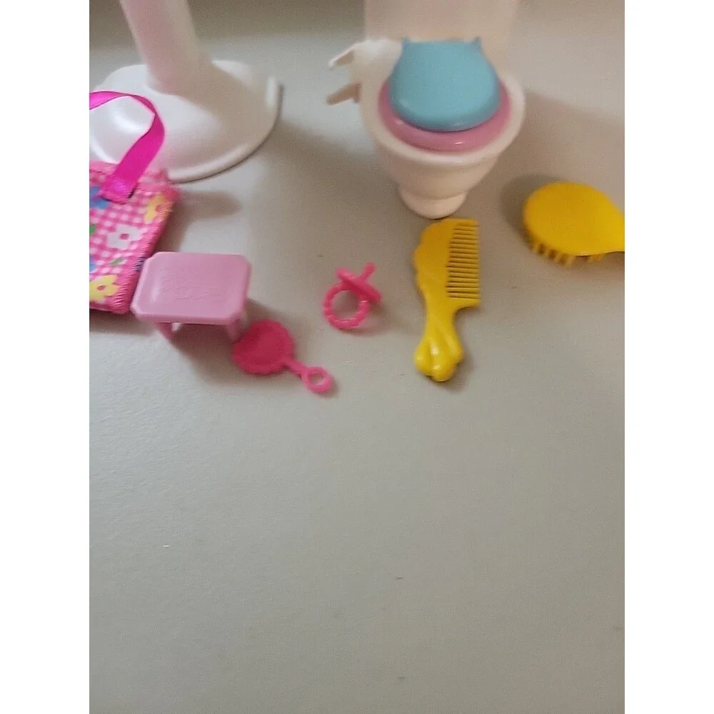 Vtg 1996 Kelly Potty Training Accessories replacements Barbie‎ Little sister
